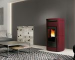"stufa a pellet kira bordeaux"